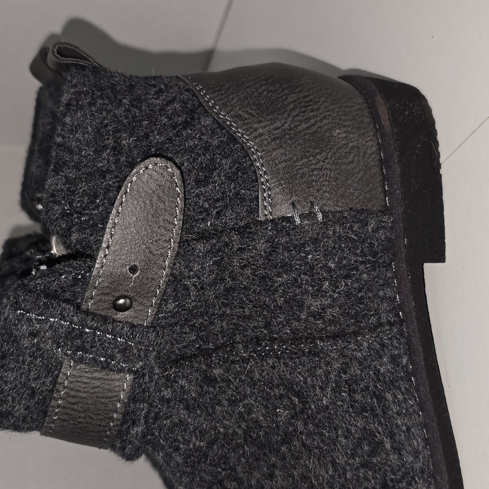Bearpaw Solstice Women’s Size 7 Ankle Bootie WOOL Winter SIDE ZIP Gray - Picture 5 of 16